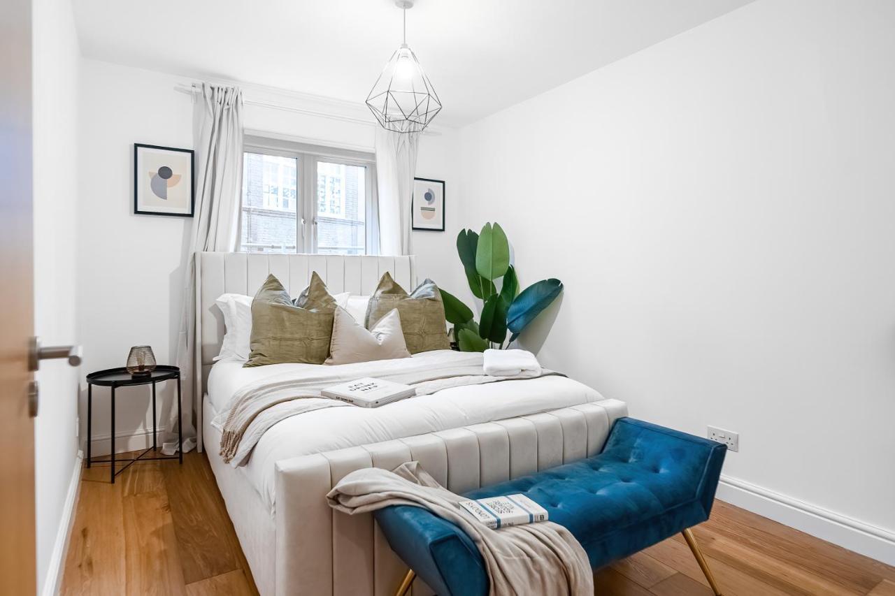 Chic 3 Bed Apartment Near London Bridge With Balcony Экстерьер фото